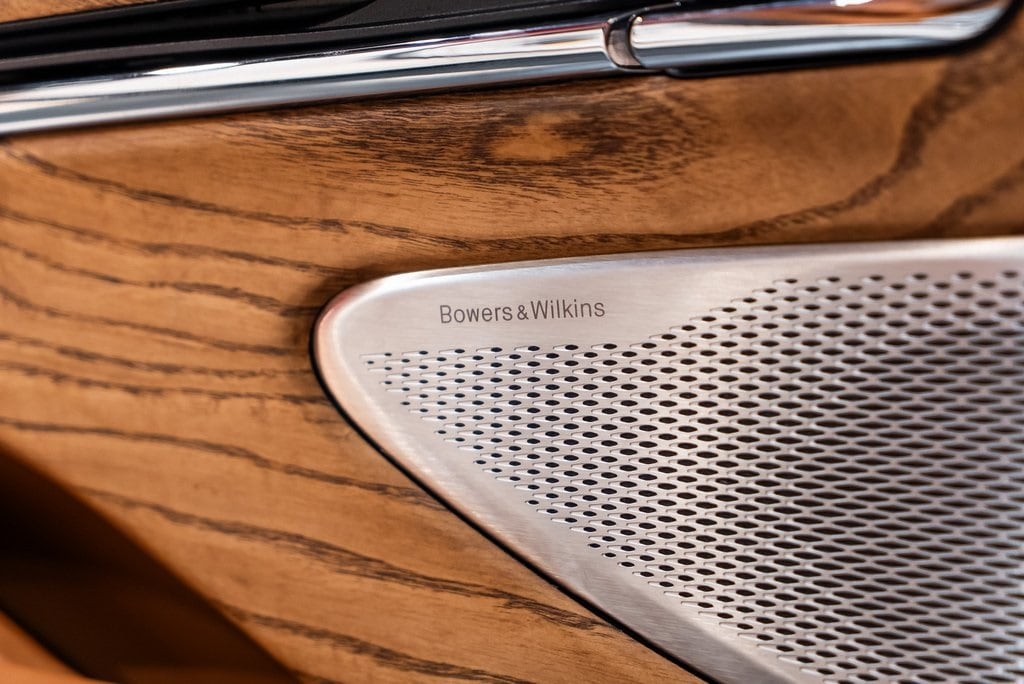 2024 ASTON MARTIN DB12 - Image 25