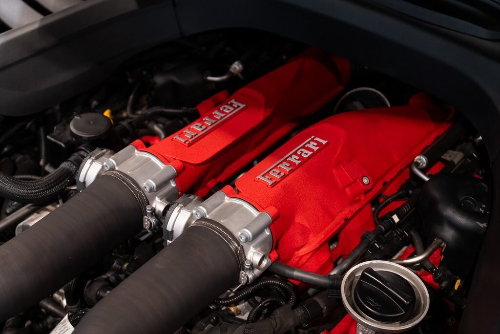 2020 FERRARI GTC4LUSSO - Image 20