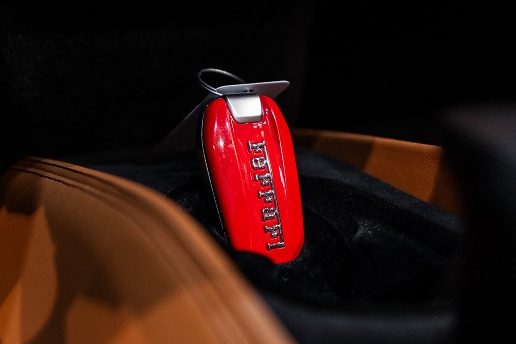 2022 FERRARI F8 - Image 34