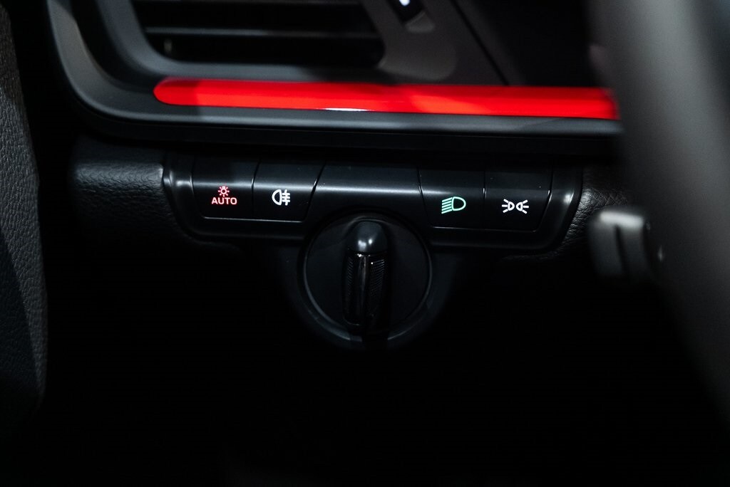 2023 PORSCHE 911 - Image 24