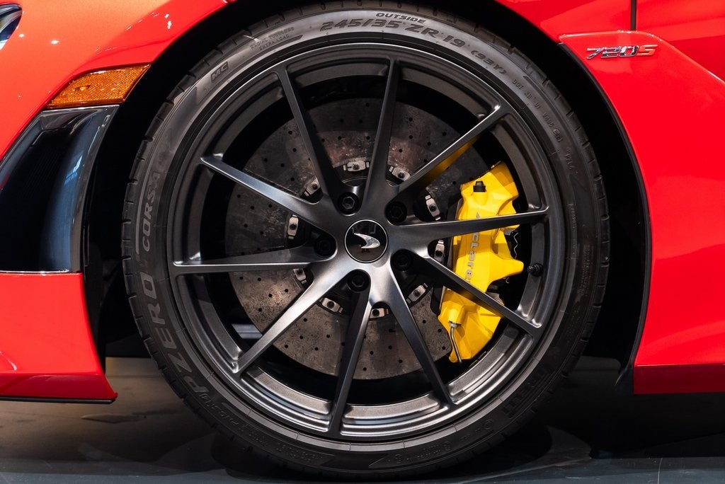 2022 MCLAREN 720S - Image 12