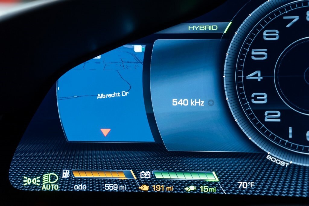 2023 FERRARI SF90 - Image 28