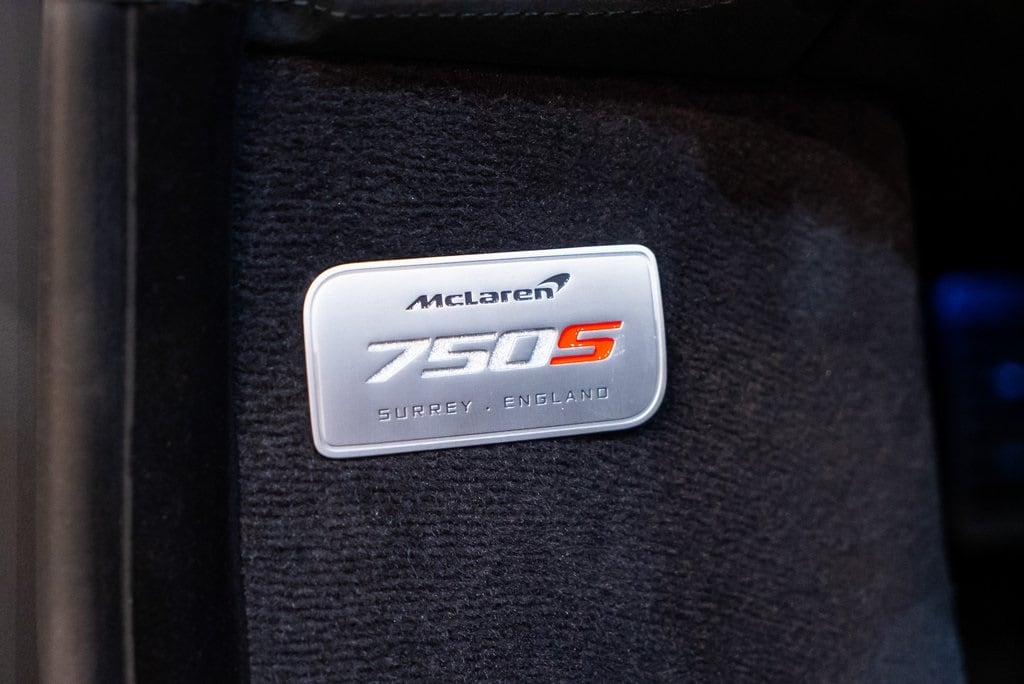 2026 MCLAREN 750S - Image 6