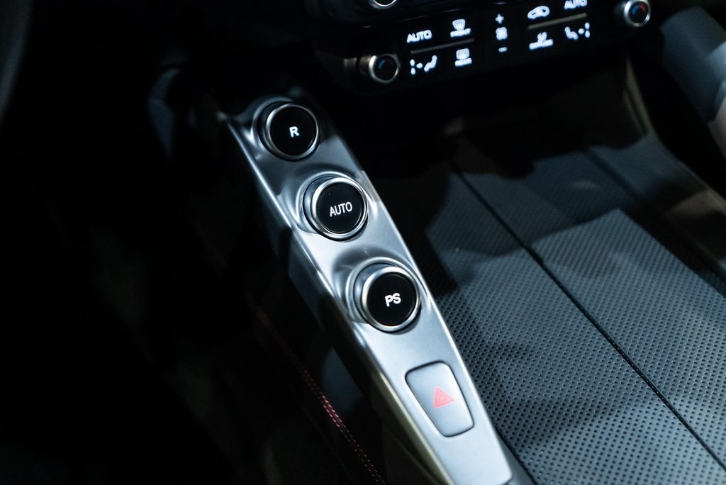 2020 FERRARI GTC4LUSSO - Image 37