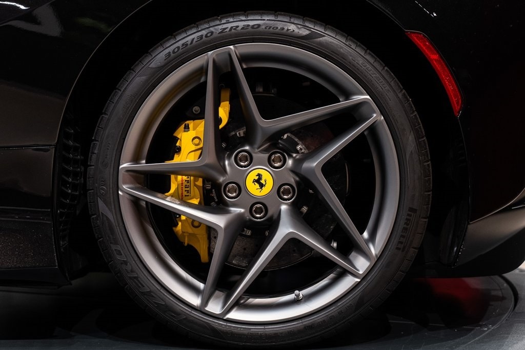 2022 FERRARI F8 - Image 14