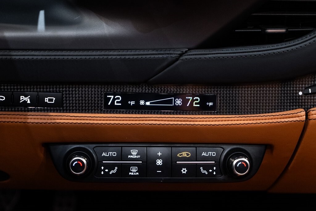 2022 FERRARI F8 - Image 33