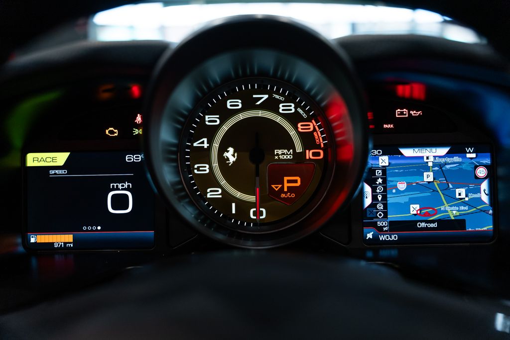 2023 Ferrari 812 GTS Base - Photo 30