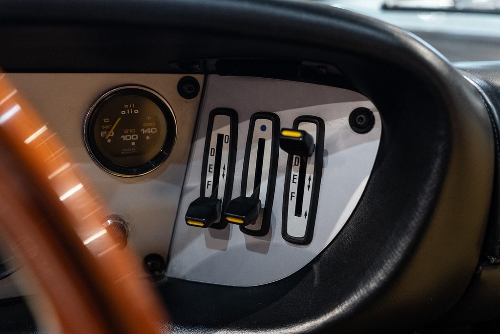 1975 FERRARI DINO 308 GT4 - Image 26