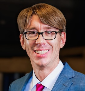 Staff member Eddie Cullen from 0403fddc9a84