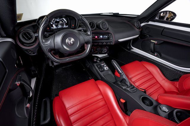 2019 Alfa Romeo 4C Base - Photo 21