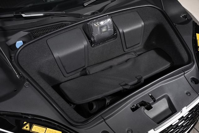 2023 Audi R8 Performance - Photo 10