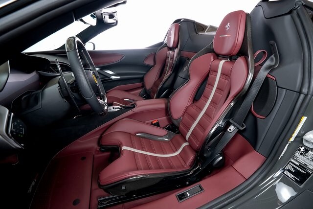 2025 Ferrari SF90 Spider photo 4