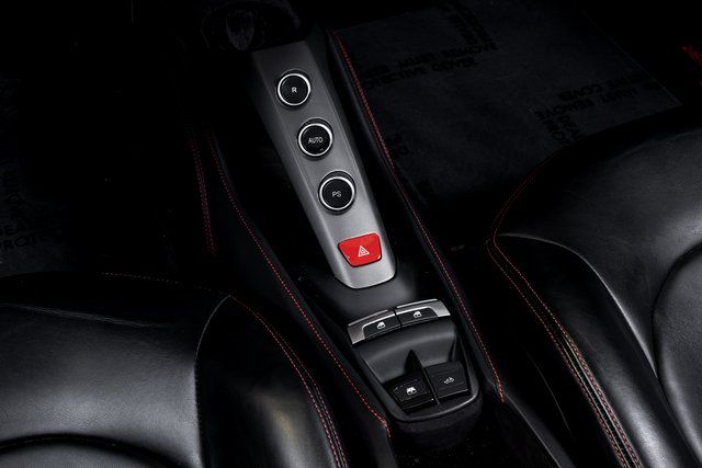 2017 Ferrari 488 GTB Base - Photo 31