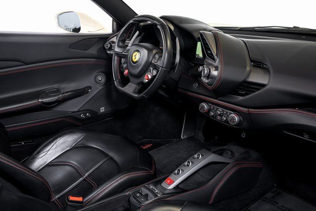 2017 Ferrari 488 GTB Base - Photo 50