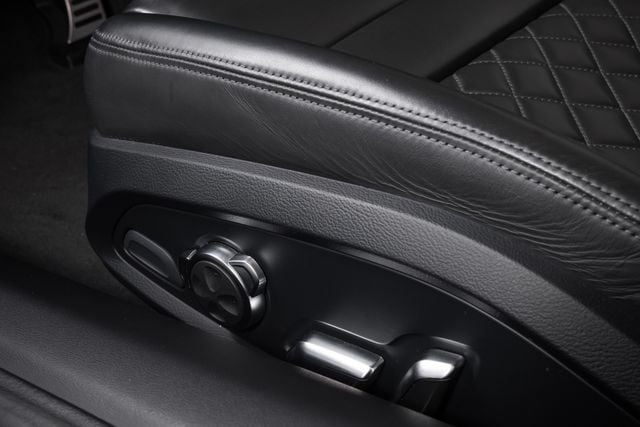 2023 Audi R8 Performance - Photo 19