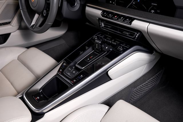 2022 Porsche 911 Turbo S - Photo 53