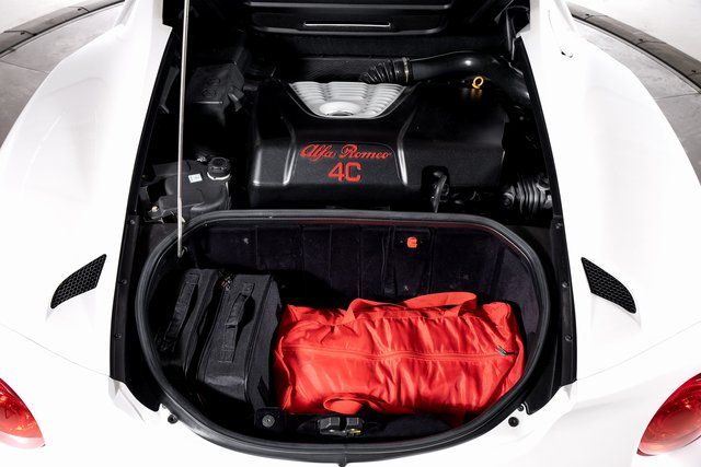 2019 Alfa Romeo 4C Base - Photo 5