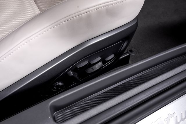 2022 Porsche 911 Turbo S - Photo 59