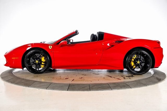 2019 Ferrari 488 Spider photo 3