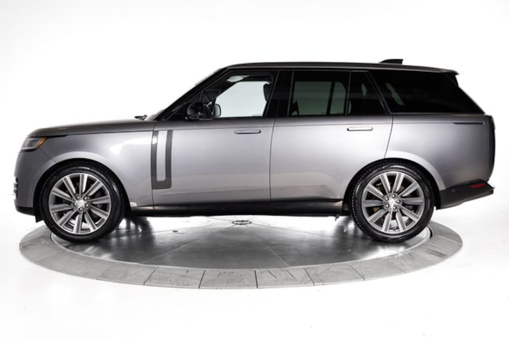 Used 2023 Land Rover Range Rover SE SUV