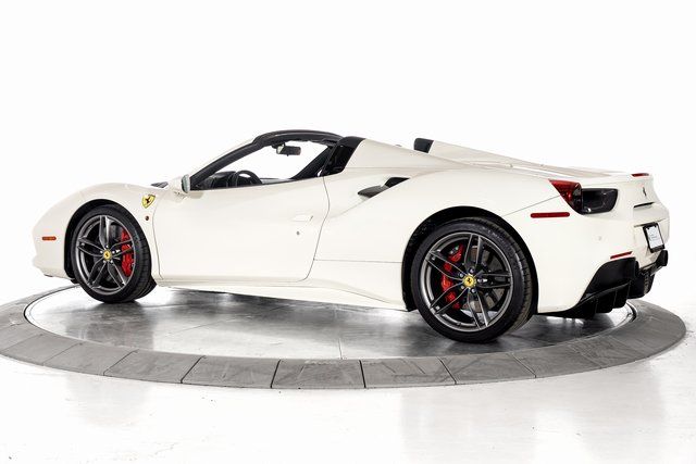 2017 Ferrari 488 GTB Base - Photo 7