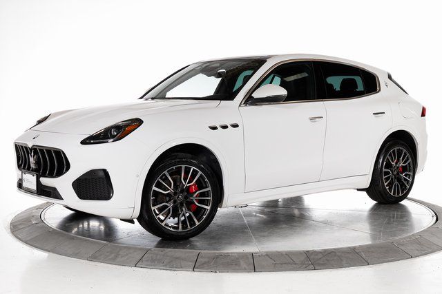 2025 Maserati Grecale Base