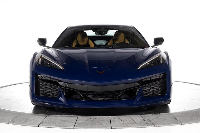 2025 Chevrolet Corvette 3LZ - Photo 9