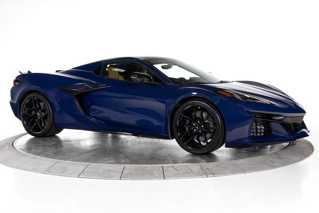 2025 Chevrolet Corvette 3LZ - Photo 8
