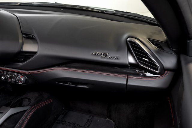 2017 Ferrari 488 GTB Base - Photo 53