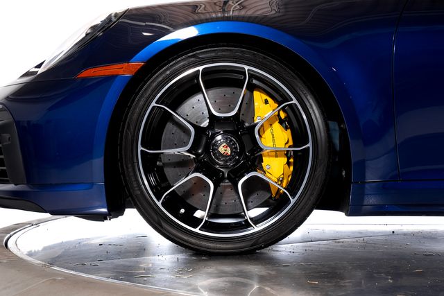 2022 Porsche 911 Turbo S - Photo 11