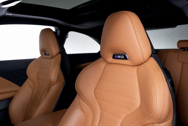 2024 BMW M2 Coupe Base - Photo 18