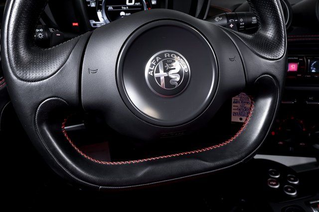 2019 Alfa Romeo 4C Base - Photo 28