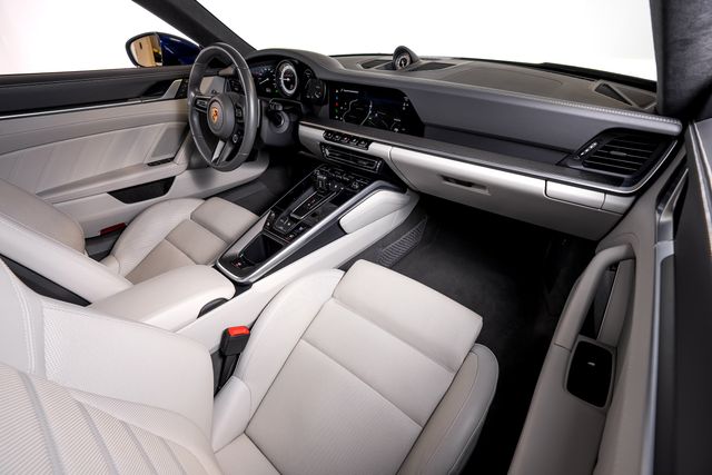 2022 Porsche 911 Turbo S - Photo 52
