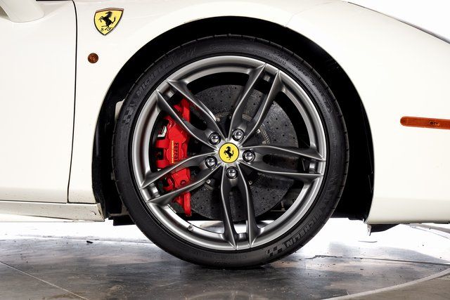 2017 Ferrari 488 GTB Base - Photo 21