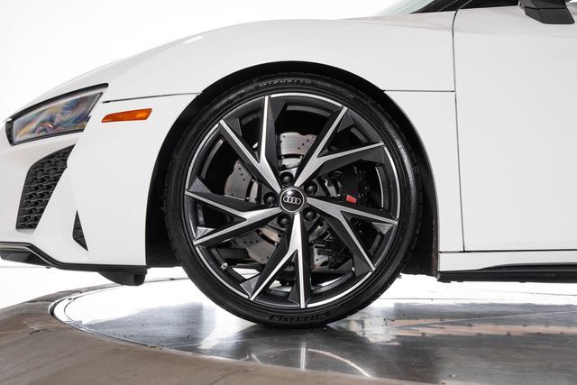 2023 Audi R8 Performance - Photo 11
