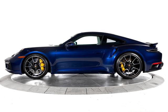 2022 Porsche 911 Turbo S - Photo 2