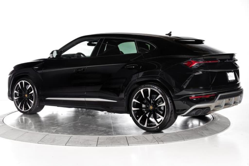 Used 2022 Lamborghini Urus SUV
