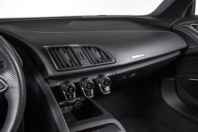 2023 Audi R8 Performance - Photo 24