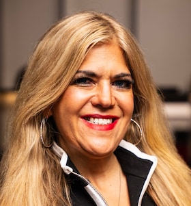 Staff member Serena Ferguson from 0eb92a3c5ab6