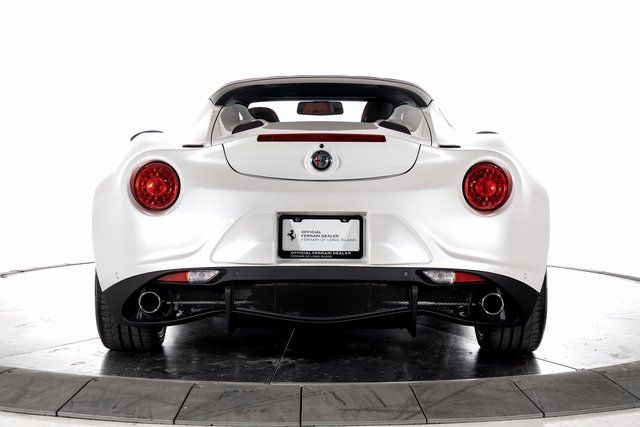 2019 Alfa Romeo 4C Base - Photo 4