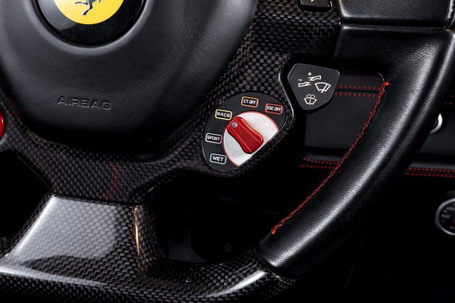 2017 Ferrari 488 GTB Base - Photo 38