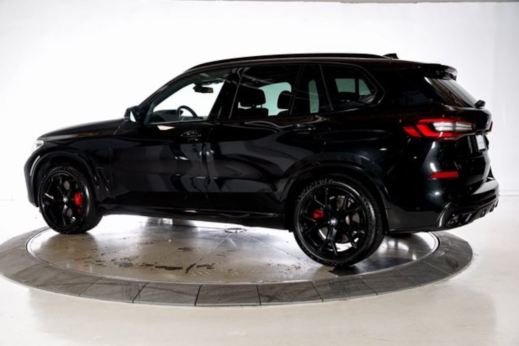 Used 2022 BMW X5 M50i SUV