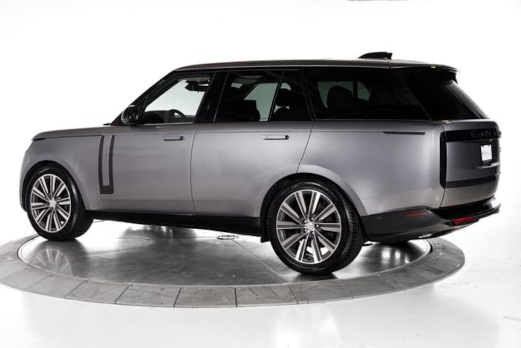 Used 2023 Land Rover Range Rover SE SUV