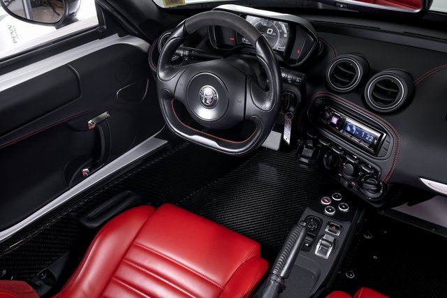 2019 Alfa Romeo 4C Base - Photo 43