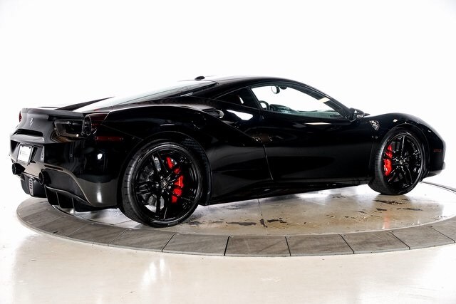 2018 Ferrari 488 GTB photo 2