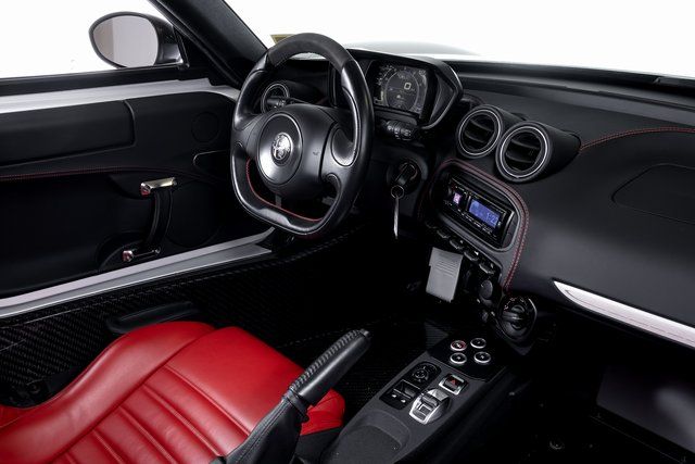 2019 Alfa Romeo 4C Base - Photo 40