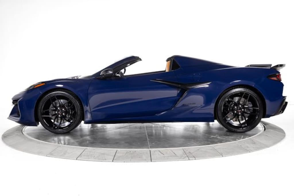 Used 2025 Chevrolet Corvette Z06 Convertible