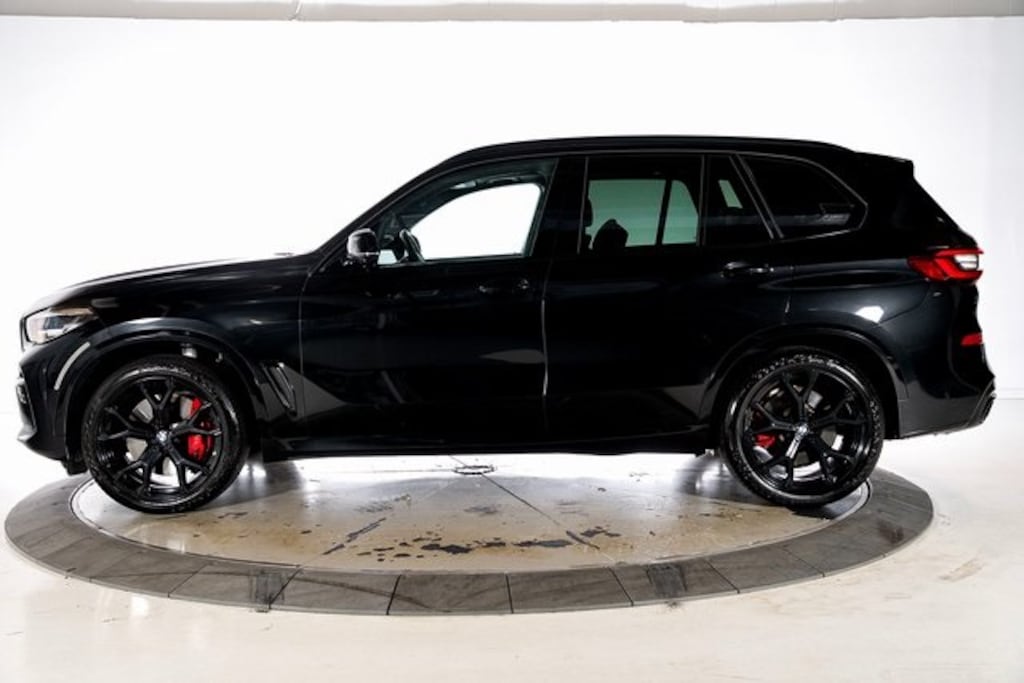Used 2022 BMW X5 M50i SUV