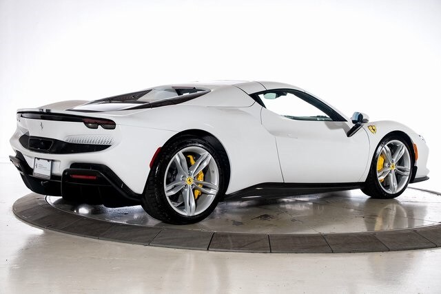 2024 Ferrari 296 GTS photo 2