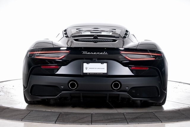 2022 Maserati MC20 Base photo 3
